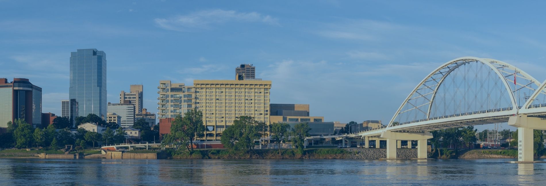 3 Hotels with Park Stay Fly Packages Near LIT Airport