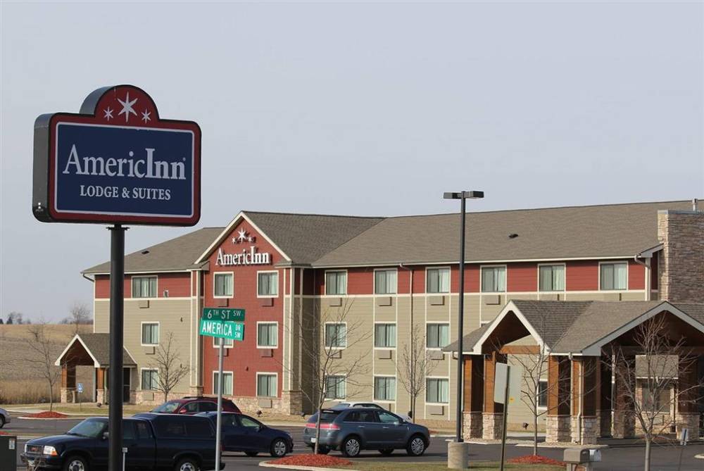 Americinn By Wyndham Cedar Rapids