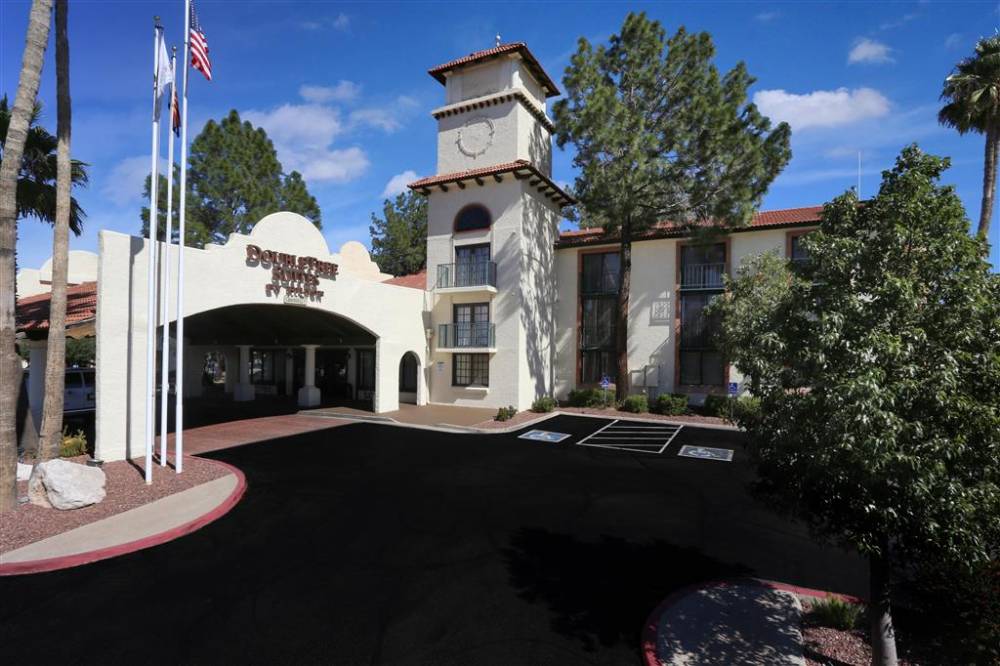Doubletree Suites By Hilton Tucson Airport