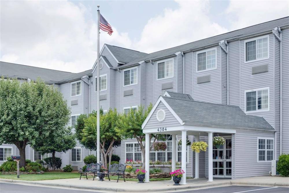 Microtel Greensboro