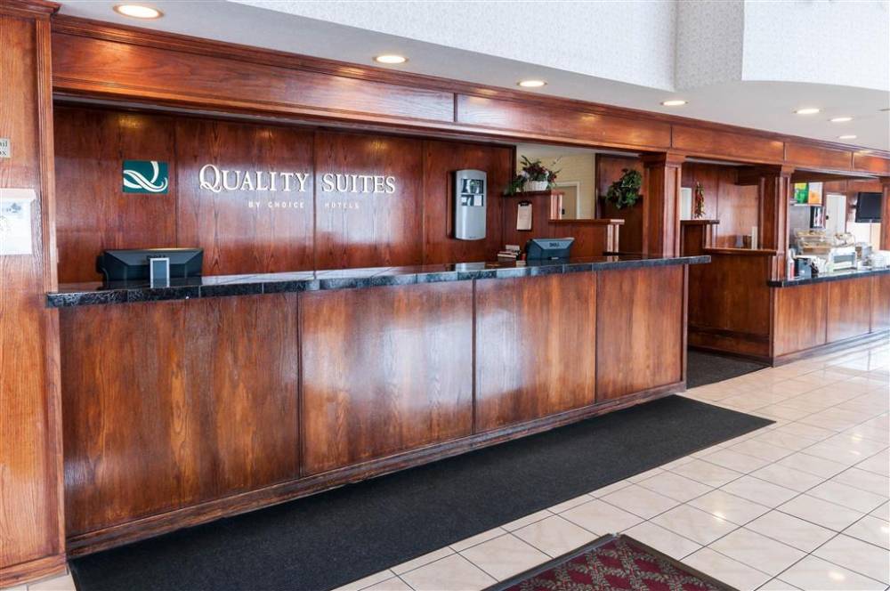 Quality Suites 8